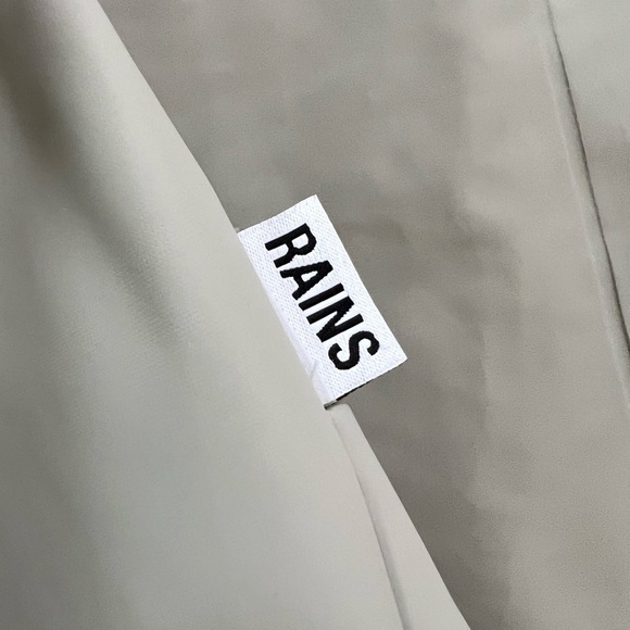 NWT Rains Unisex Rain Coat - Picture 11 of 14